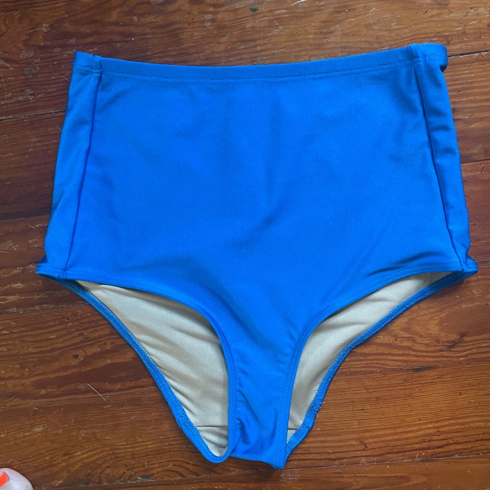 High waisted bikini bottoms